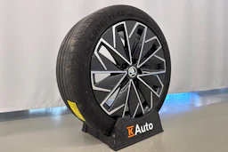 harmaa Skoda Superb 2021 kuva 39.