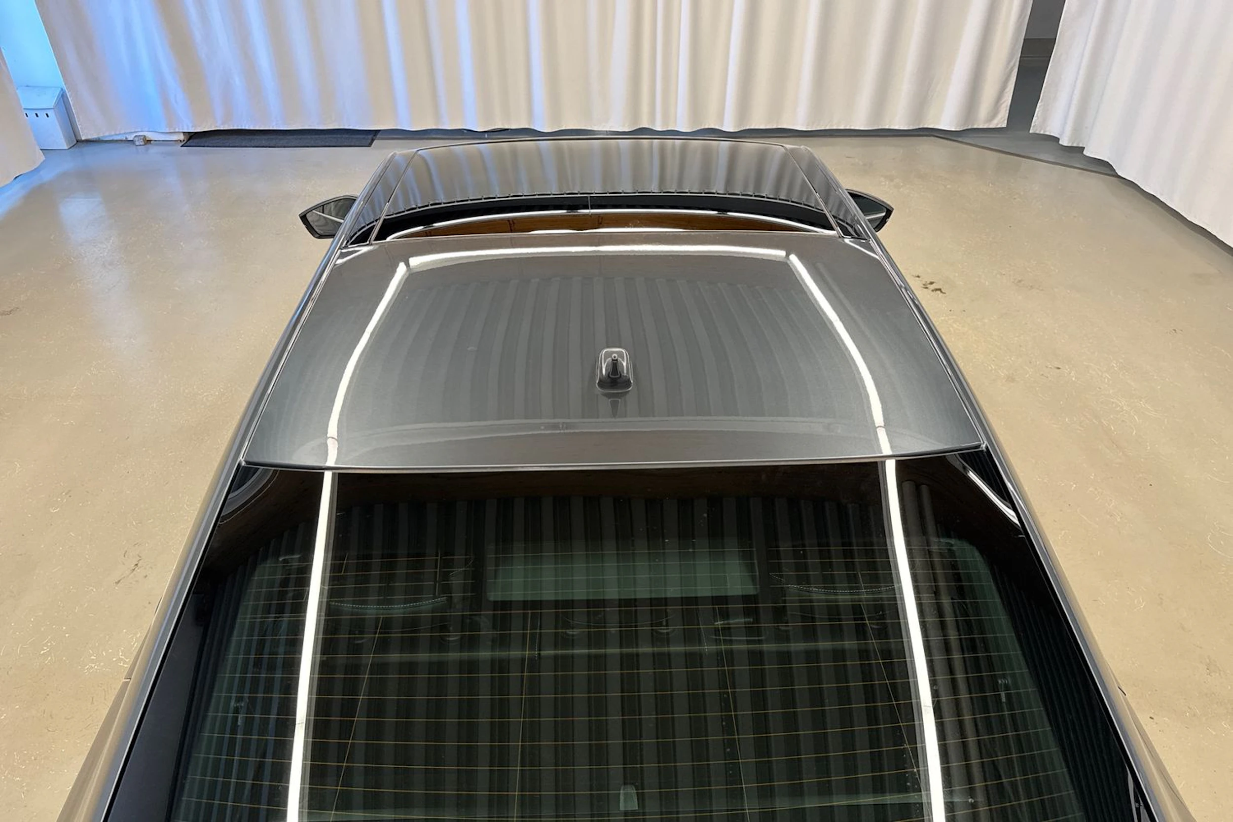 harmaa Skoda Superb 2021 kuva 41.