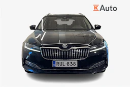 musta Skoda Superb 2021 kuva 4.