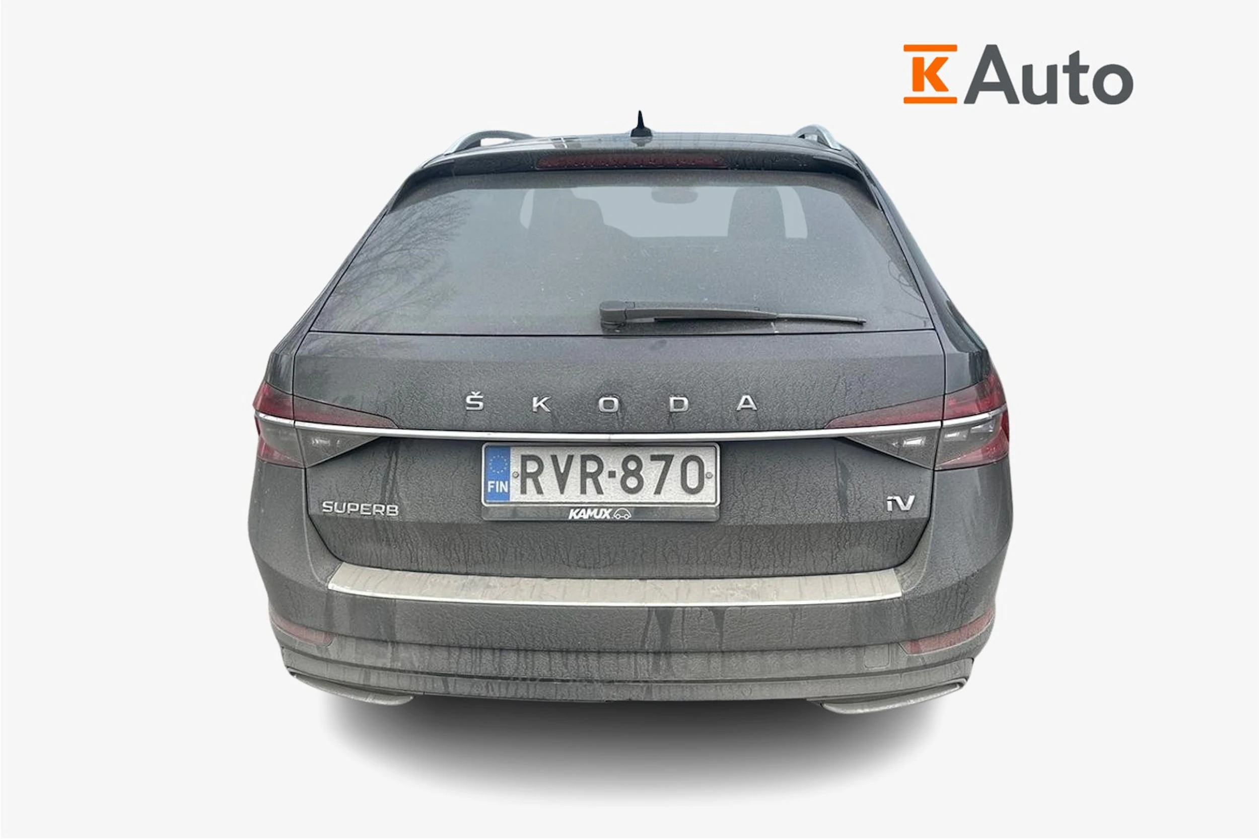 Musta Skoda Superb 2021 kuva 2.