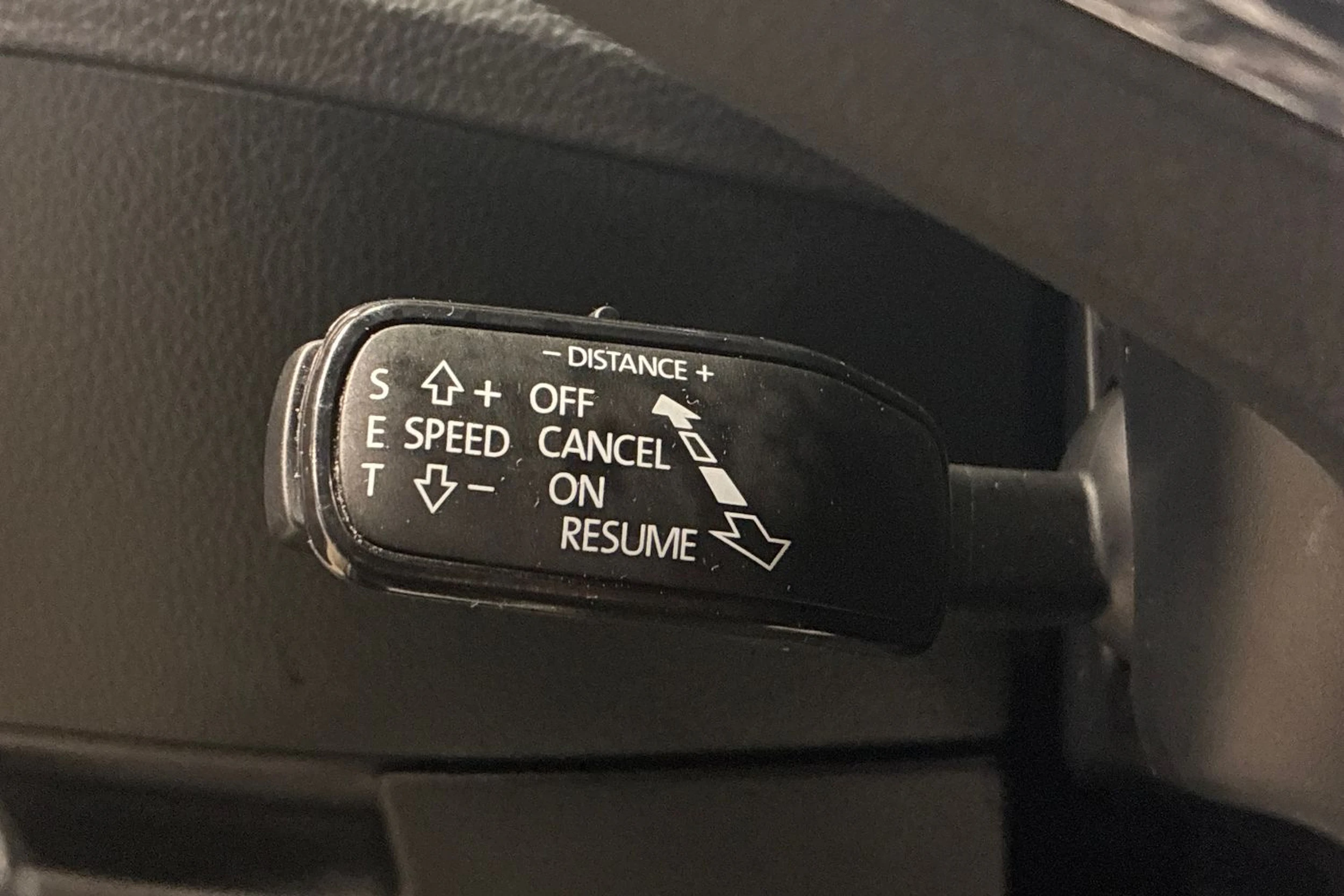 Musta Skoda Superb 2021 kuva 19.