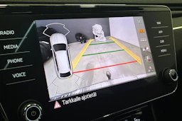 Musta Skoda Superb 2021 kuva 24.