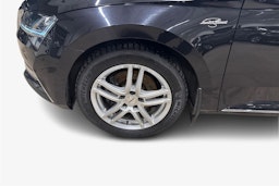 Musta Skoda Superb 2021 kuva 11.