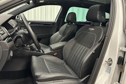 valkoinen Skoda Superb 2021 kuva 14.