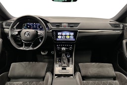 harmaa Skoda Superb 2022 kuva 9.