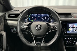 harmaa Skoda Superb 2022 kuva 20.