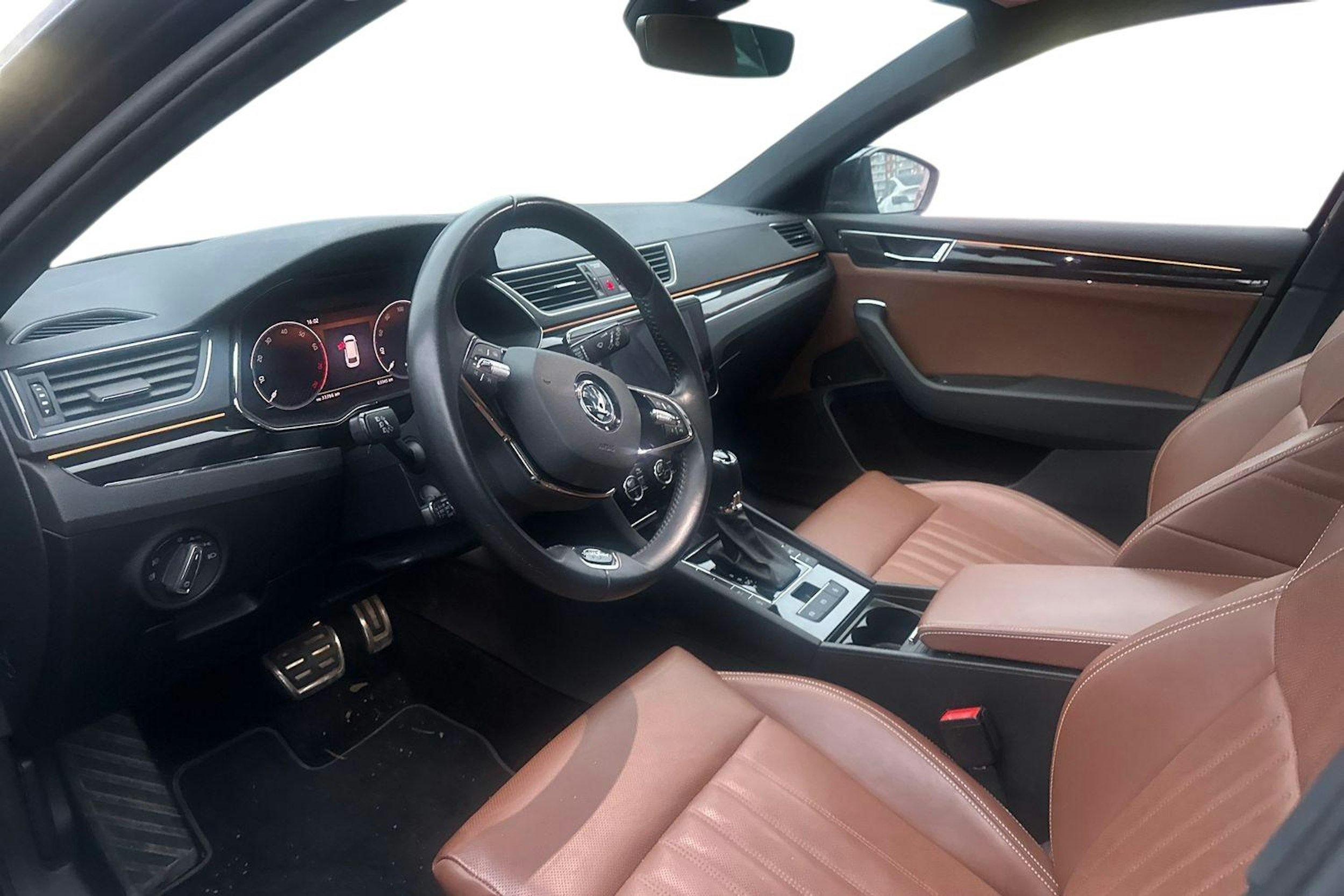 Sininen Skoda Superb 2022 kuva 3.