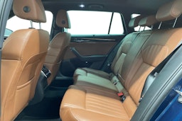 Sininen Skoda Superb 2022 kuva 10.