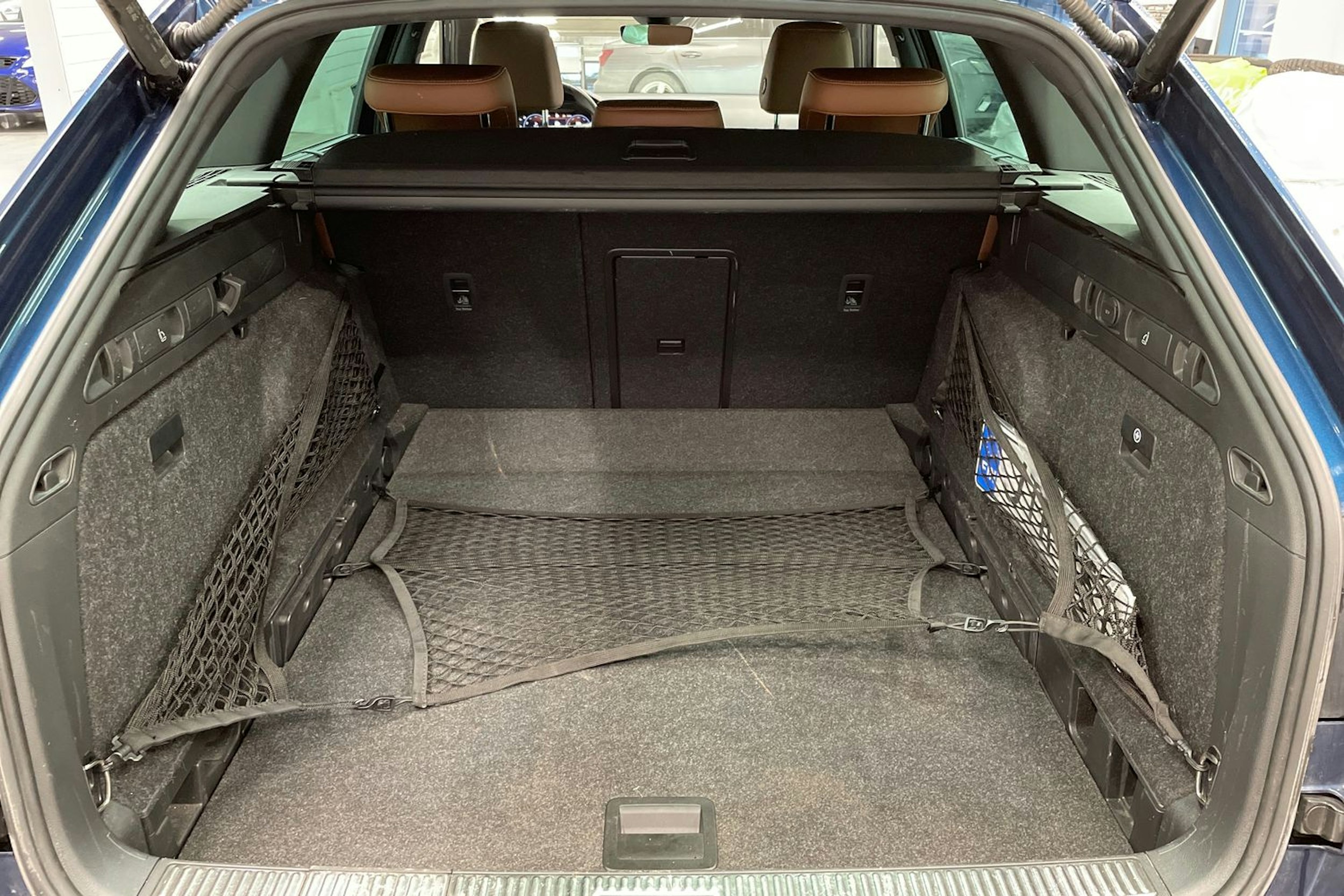 Sininen Skoda Superb 2022 kuva 15.