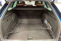 Sininen Skoda Superb 2022 kuva 15.