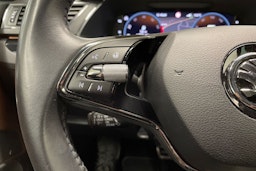 Sininen Skoda Superb 2022 kuva 27.