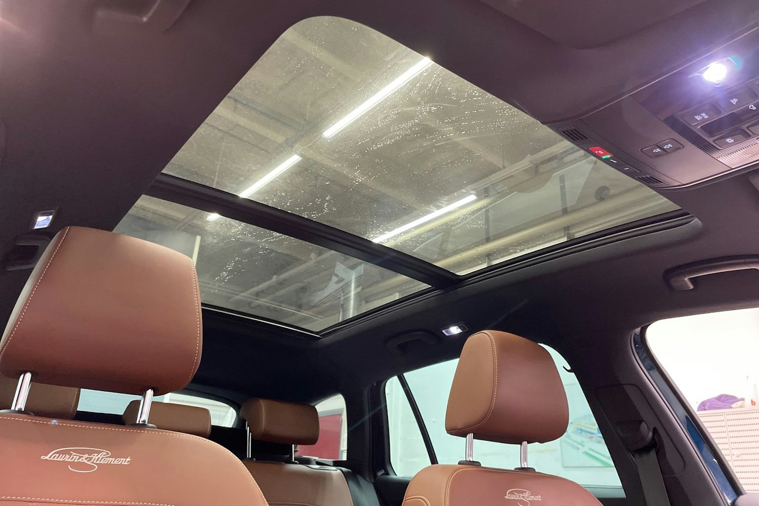 Sininen Skoda Superb 2022 kuva 34.