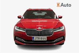 punainen Skoda Superb 2022 kuva 5.