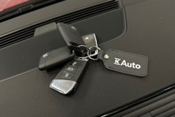 punainen Skoda Superb 2022 kuva 34.