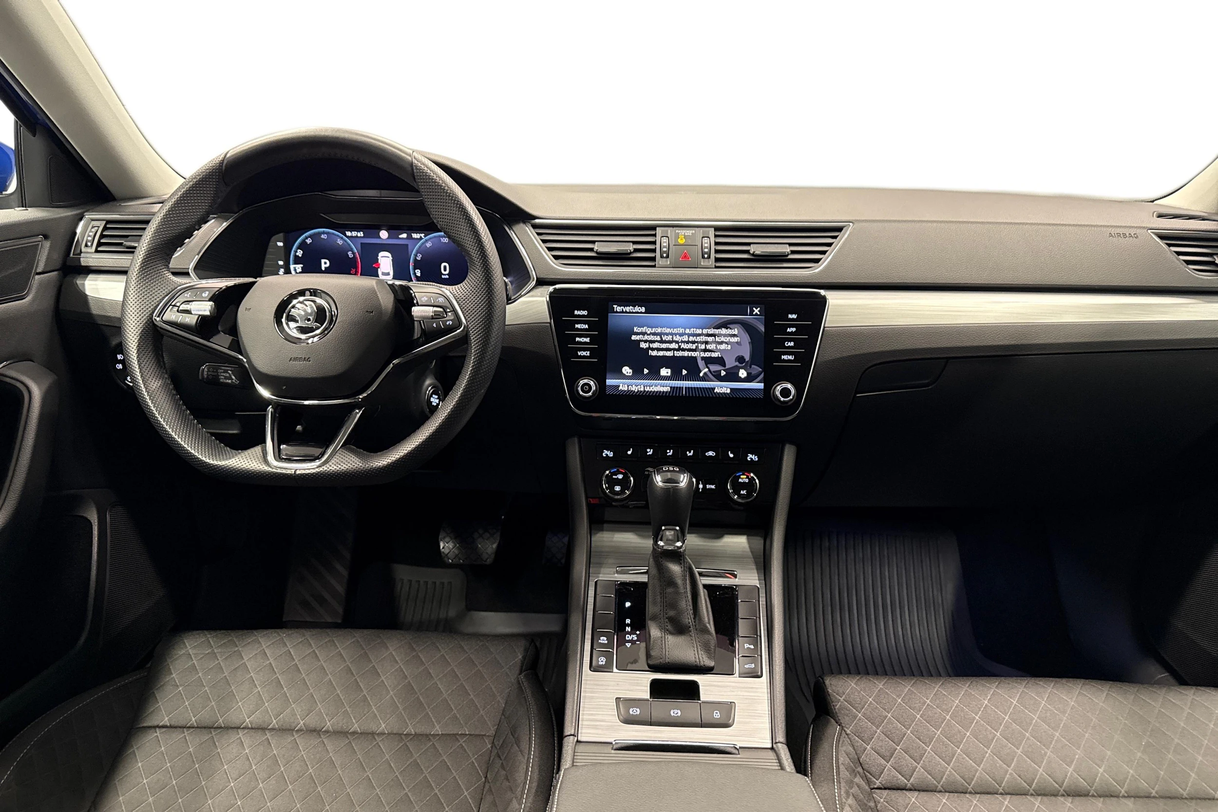 sininen Skoda Superb 2022 kuva 7.