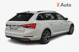 valkoinen Skoda Superb 2022 kuva 2.