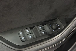 valkoinen Skoda Superb 2022 kuva 19.