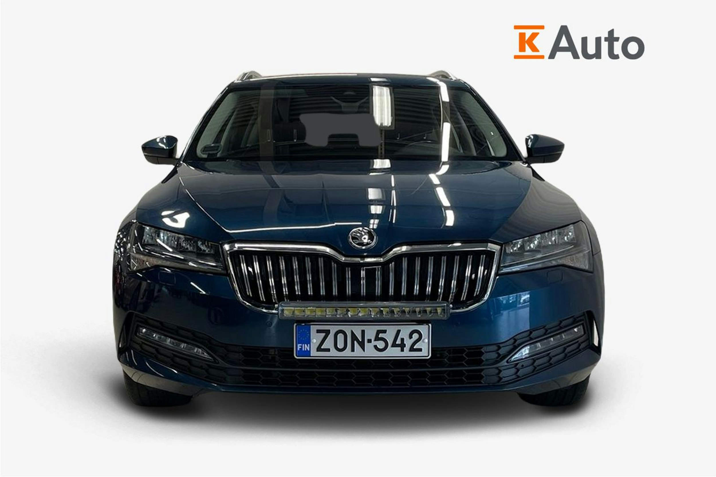 sininen Skoda Superb 2022 kuva 4.
