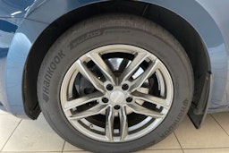 sininen Skoda Superb 2022 kuva 9.