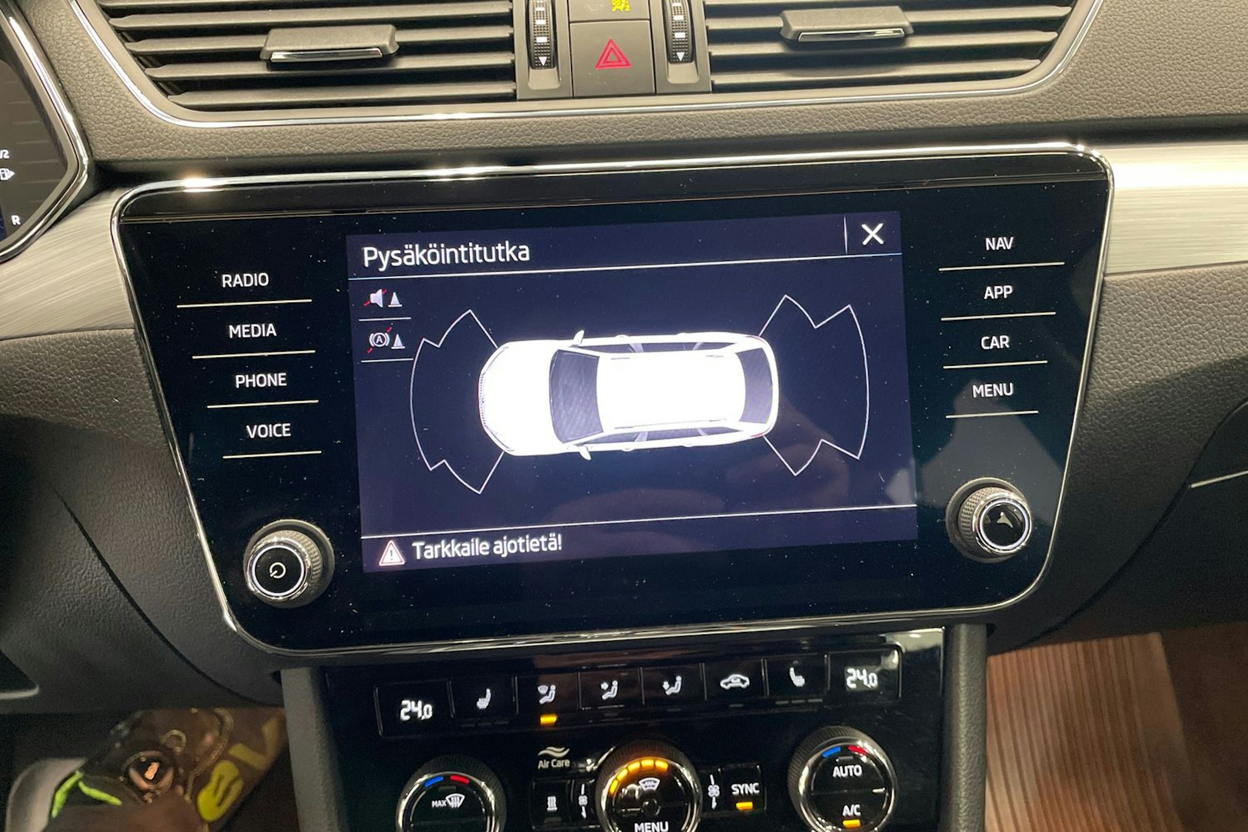 sininen Skoda Superb 2022 kuva 16.