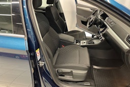 sininen Skoda Superb 2022 kuva 25.