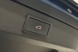 sininen Skoda Superb 2023 kuva 15.