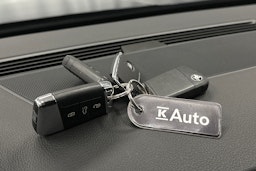 sininen Skoda Superb 2023 kuva 32.