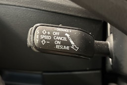 Musta Skoda Superb 2023 kuva 24.