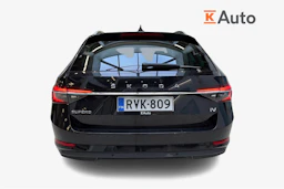 met. musta Skoda Superb 2023 kuva 3.