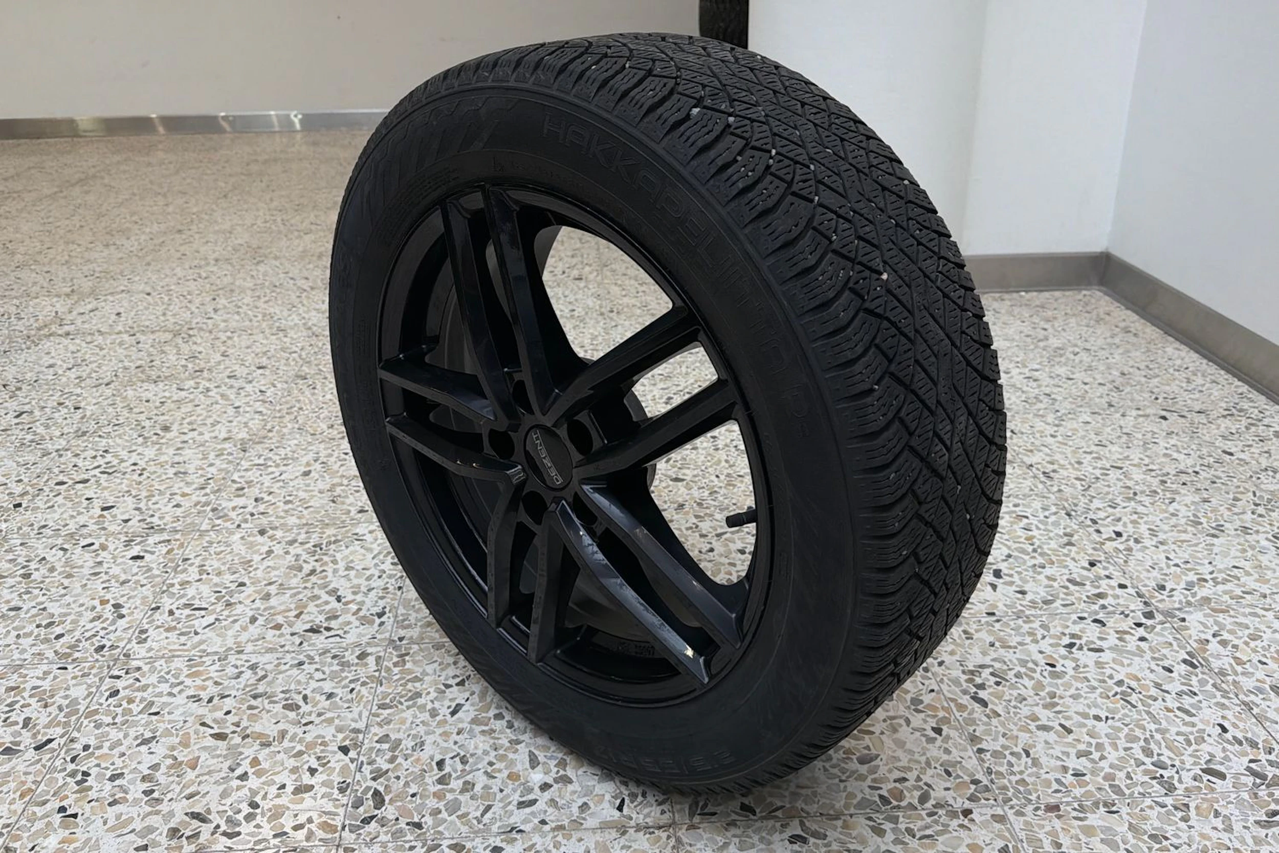 met. musta Skoda Superb 2023 kuva 10.