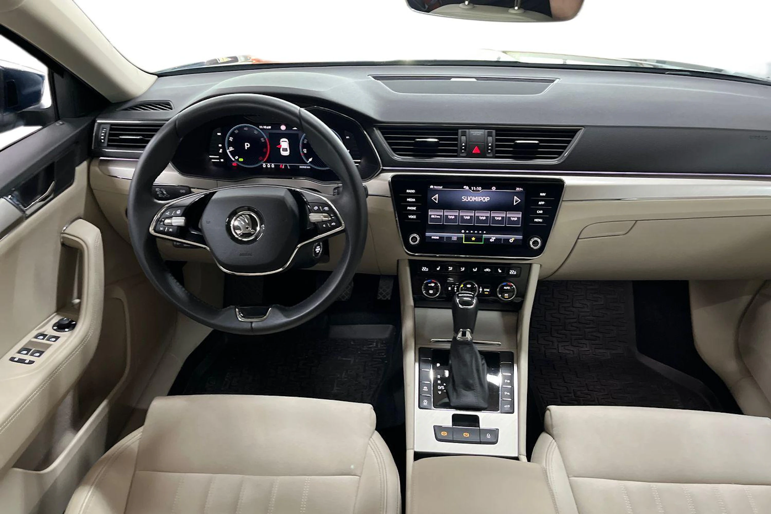 Sininen Skoda Superb 2024 kuva 7.