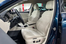 Sininen Skoda Superb 2024 kuva 22.