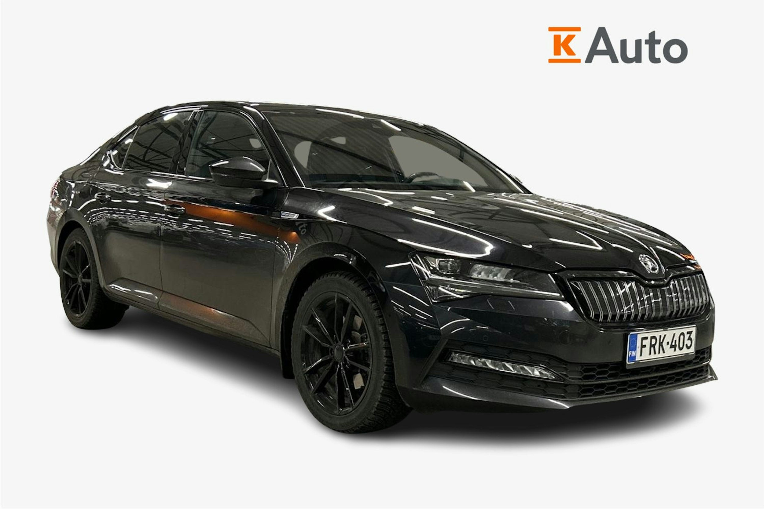 musta Skoda Superb 2024 kuva 1.