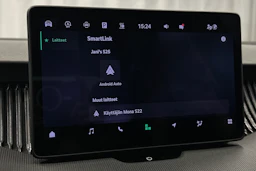 valkoinen Skoda Superb 2024 kuva 21.