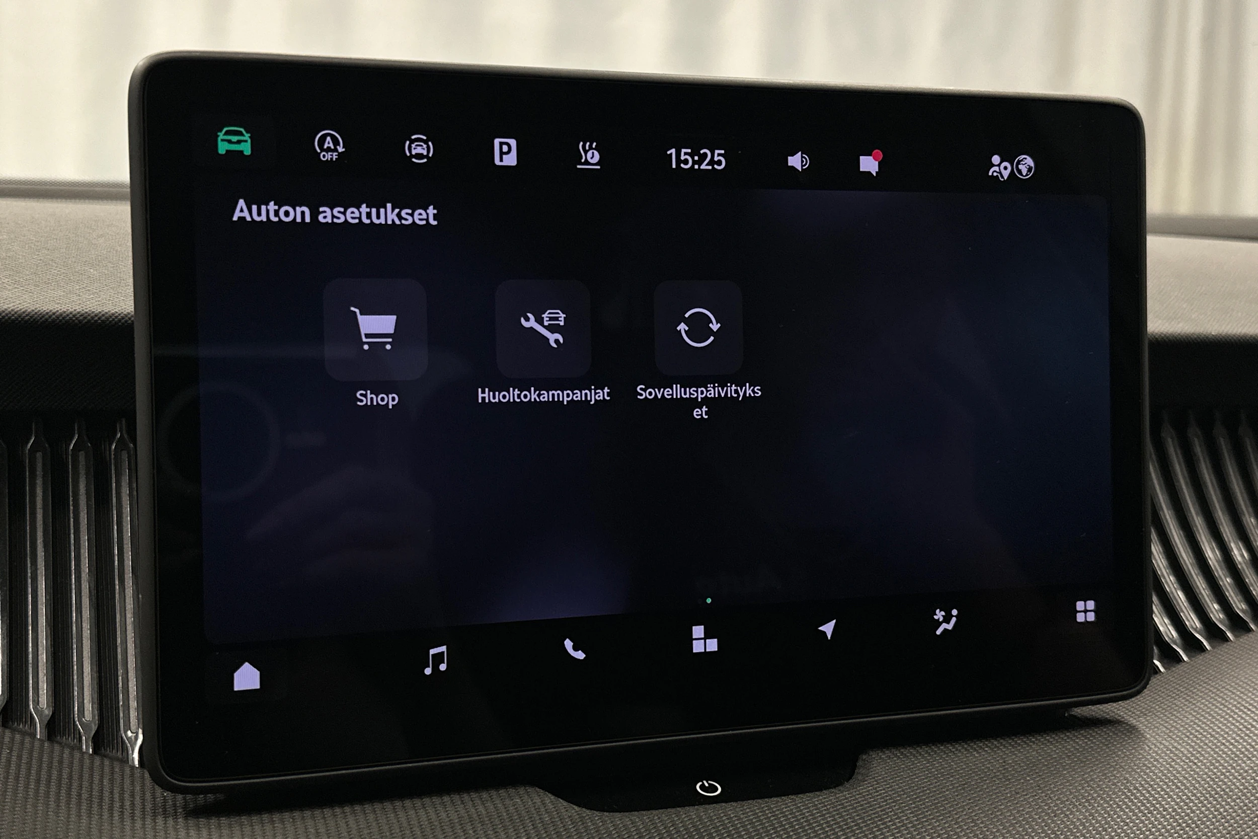 valkoinen Skoda Superb 2024 kuva 25.