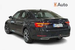 met. musta Skoda Superb 2024 kuva 2.