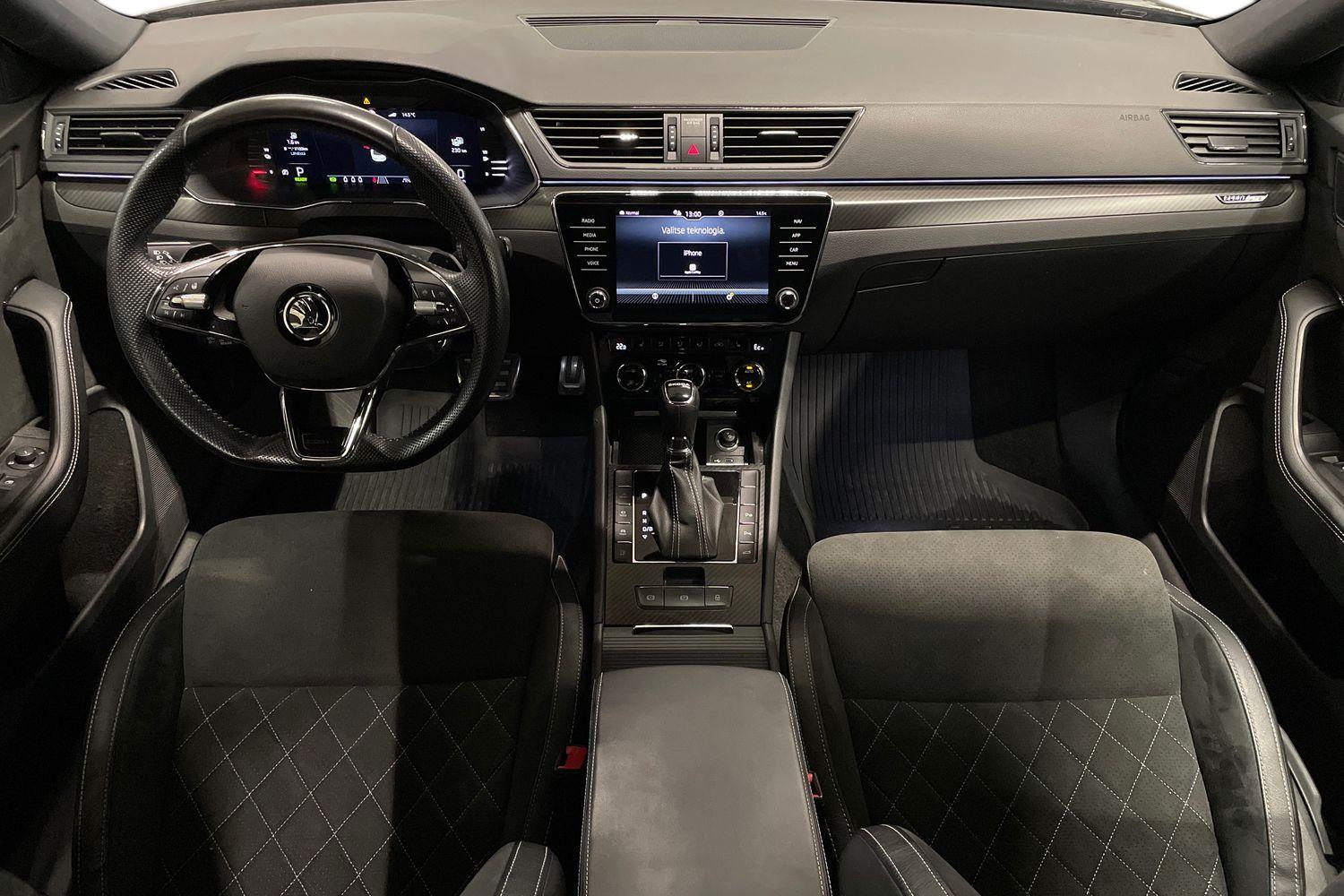 Skoda Superb 2024, bild 7/26