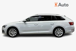 valkoinen Skoda Superb 2024 kuva 5.