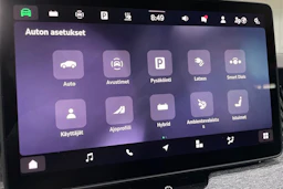 keltainen Skoda Superb 2024 kuva 20.