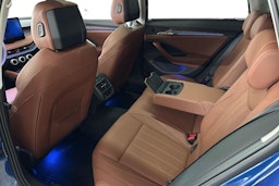 sininen Skoda Superb 2024 kuva 10.