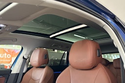 sininen Skoda Superb 2024 kuva 21.