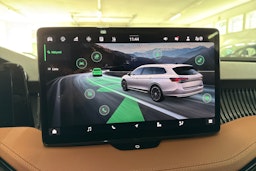 sininen Skoda Superb 2024 kuva 31.