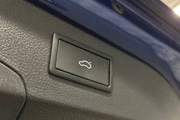 sininen Skoda Superb 2025 kuva 12.