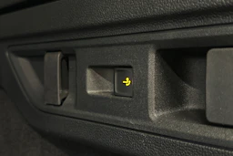 sininen Skoda Superb 2025 kuva 13.