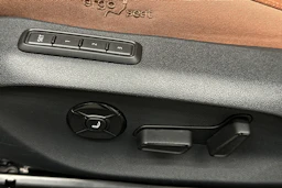 sininen Skoda Superb 2025 kuva 17.