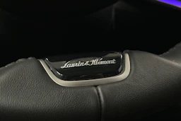 sininen Skoda Superb 2025 kuva 24.