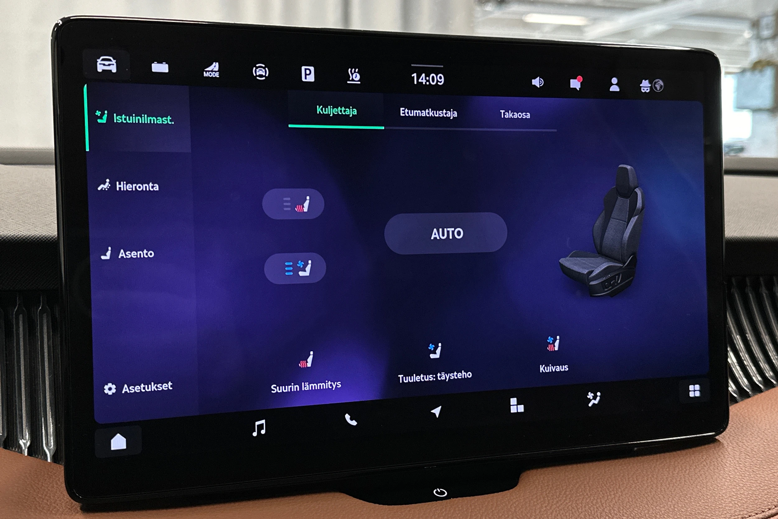 sininen Skoda Superb 2025 kuva 32.