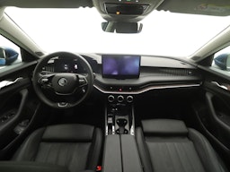 sininen Skoda Superb 2024 kuva 3.