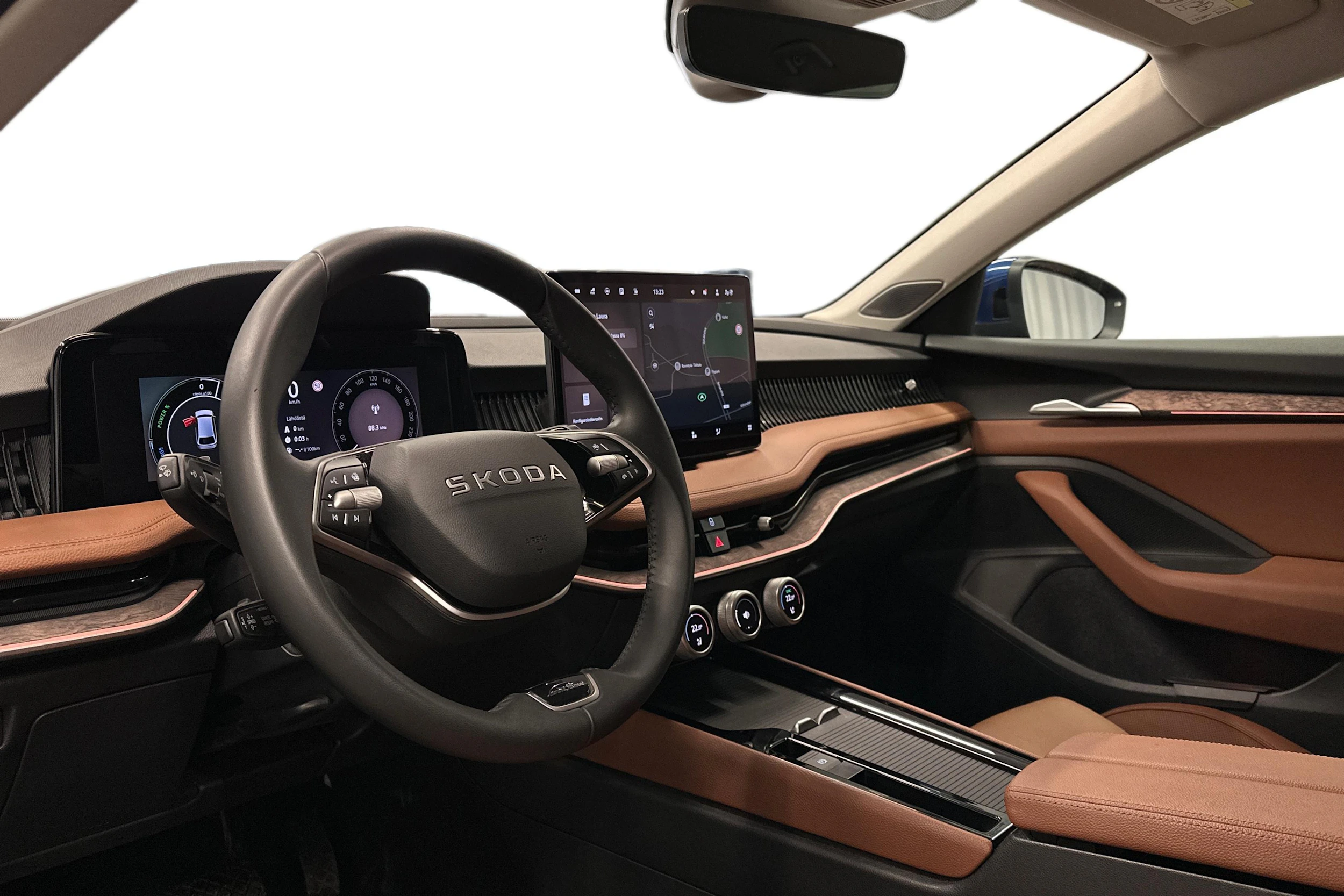 sininen Skoda Superb 2025 kuva 6.