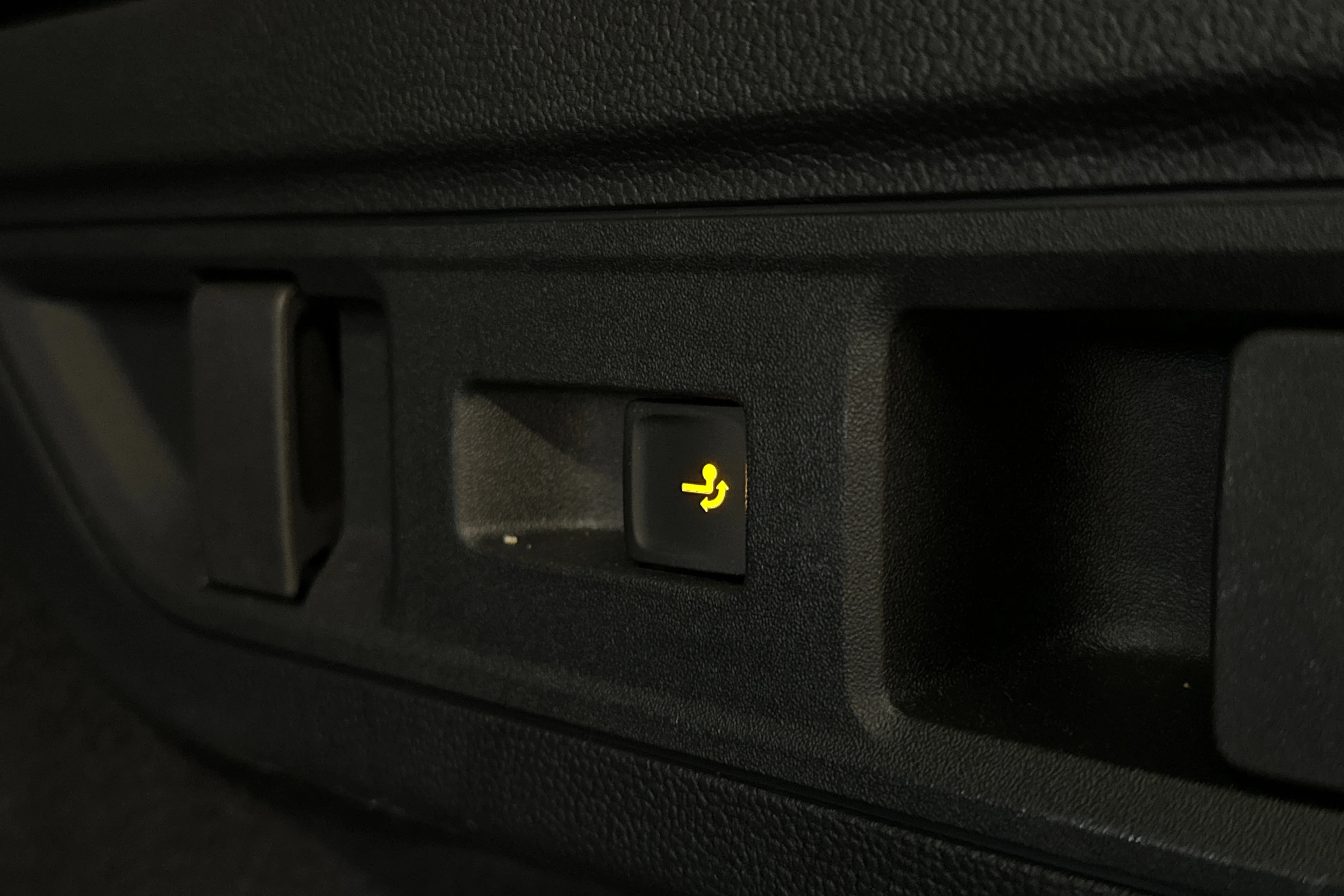 sininen Skoda Superb 2025 kuva 13.